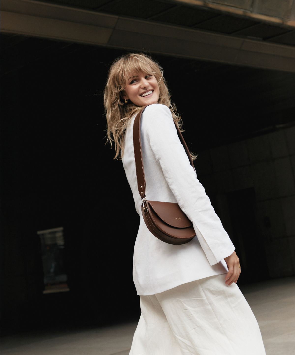 MOON SADDLE BAG ESPRESSO GOLDEN TOUCH | Loro Oro